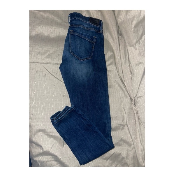 EUC Express Women’s Mid-Rise Blue Denim Jeggings - Picture 1 of 12